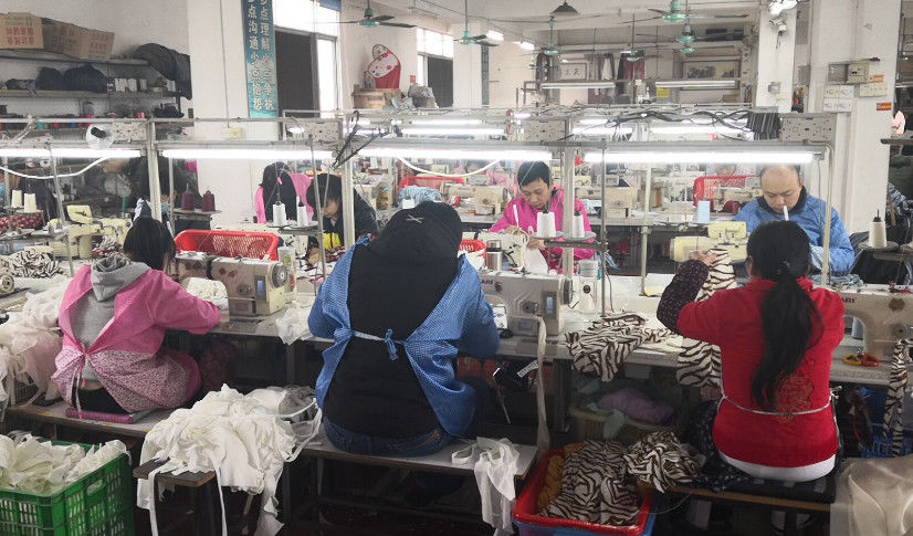 Guangzhou Beianji Clothing Co., Ltd. 제조업체 생산 라인